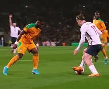 姆巴佩,楚阿梅尼全,场亮相助皇,米兰体育官网,米兰体育App,米兰体育登录,米兰体育入口,米兰体育在线